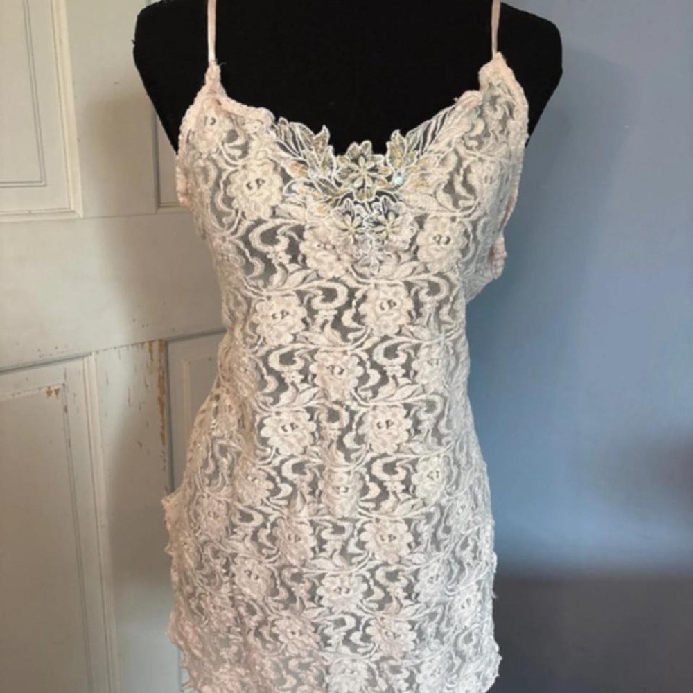 Secret Treasures Pink Lace Cami Bedazzled Pearl Y2K Sleepwear Top XL